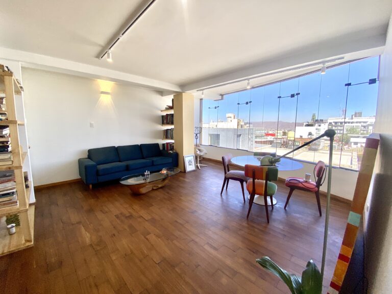 HERMOSO DPTO REMODELADO YANAHUARA